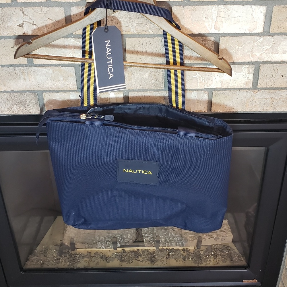 Helmsman Series Boat Tote